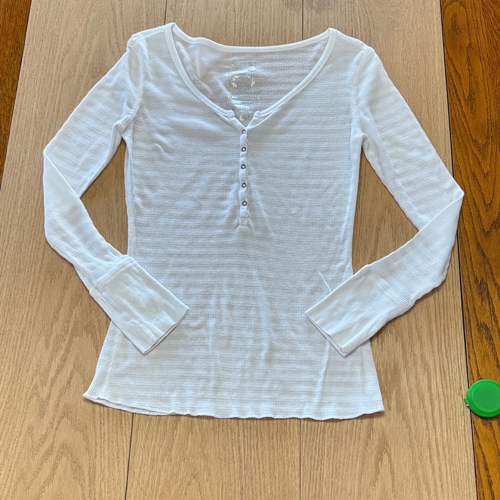 Nollie White Long Sleeve Top